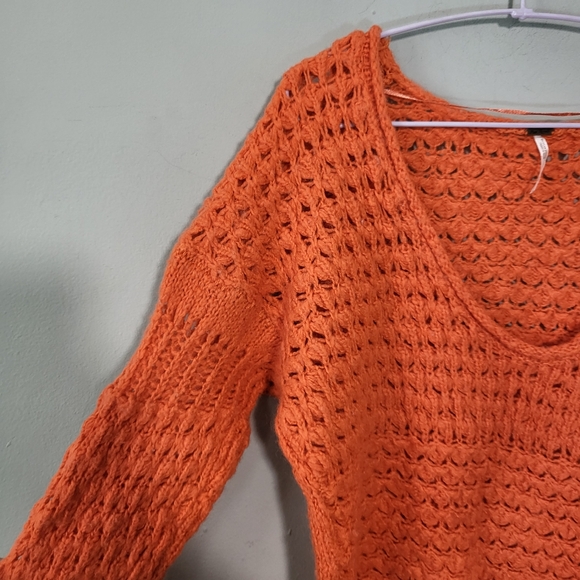 FREE PEOPLE Size M Crashing Waves Orange Open Knit Sweater Plunging Neckline - Picture 5 of 9